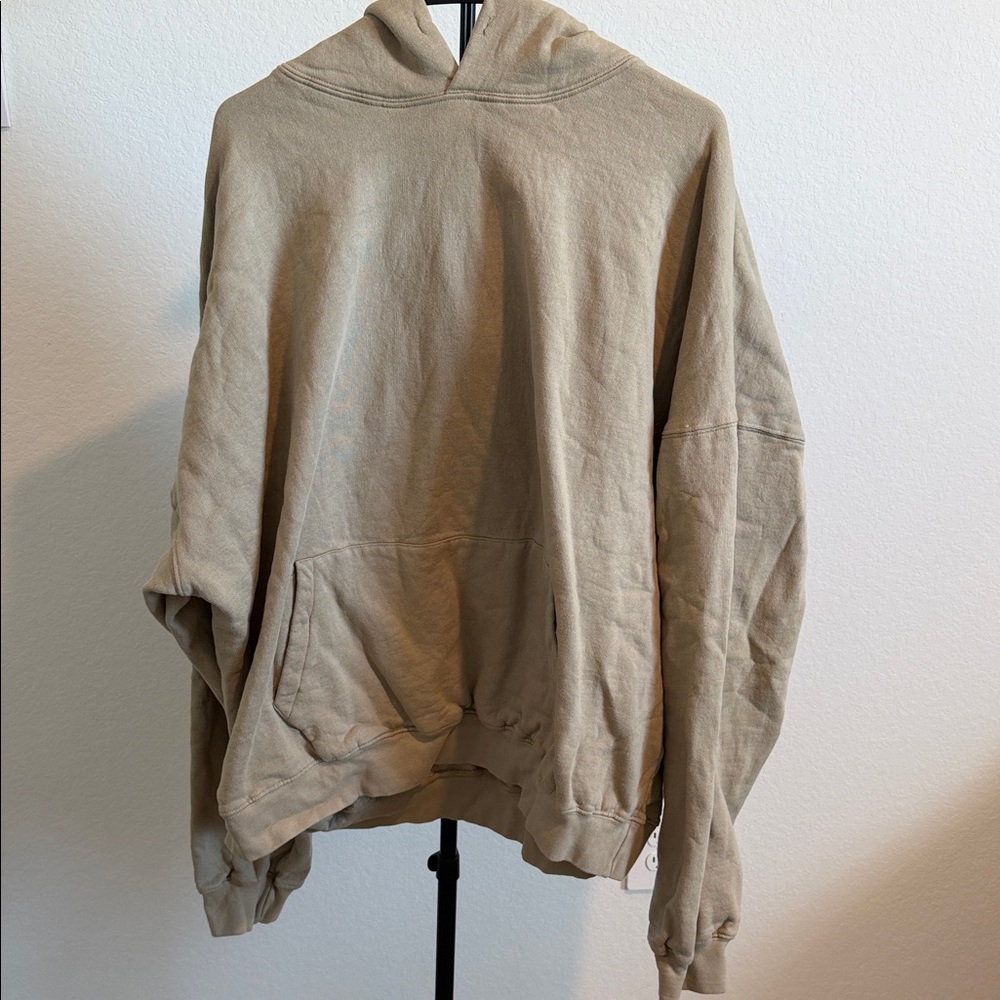 🌿 MNML Beige Hoodie